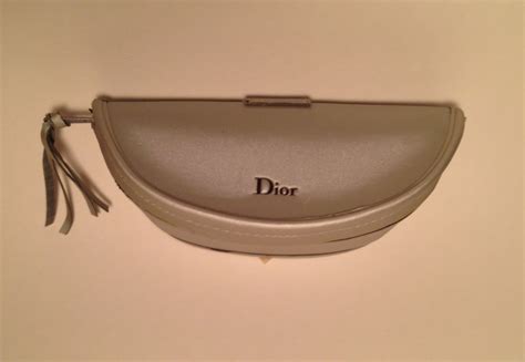 dior sunglasses pouch